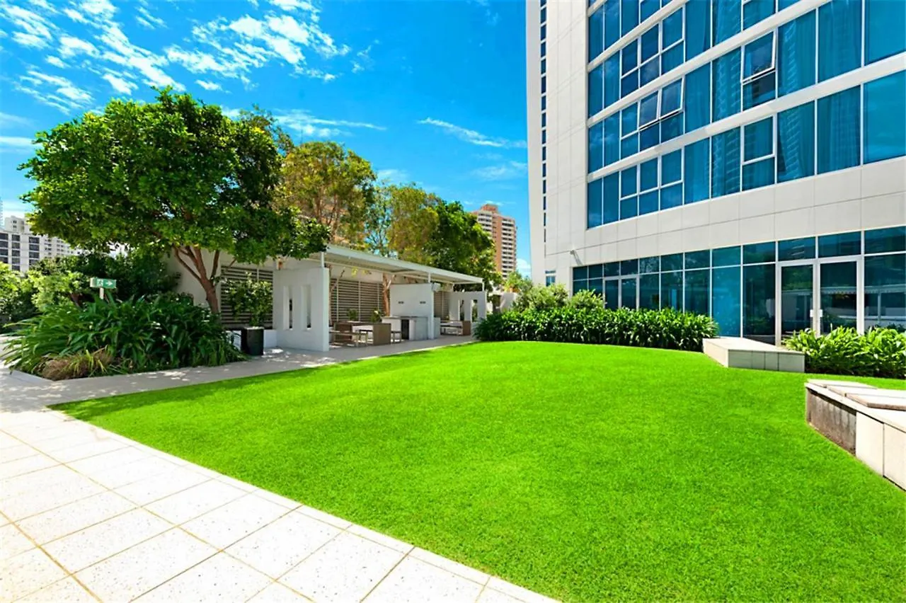 H Luxury Residence Apartments - Holiday Paradise Gold Coast