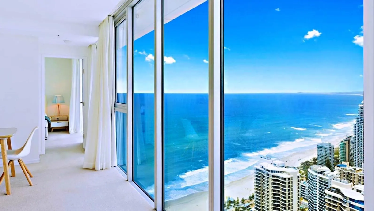 H Luxury Residence Apartments - Holiday Paradise Gold Coast Australia