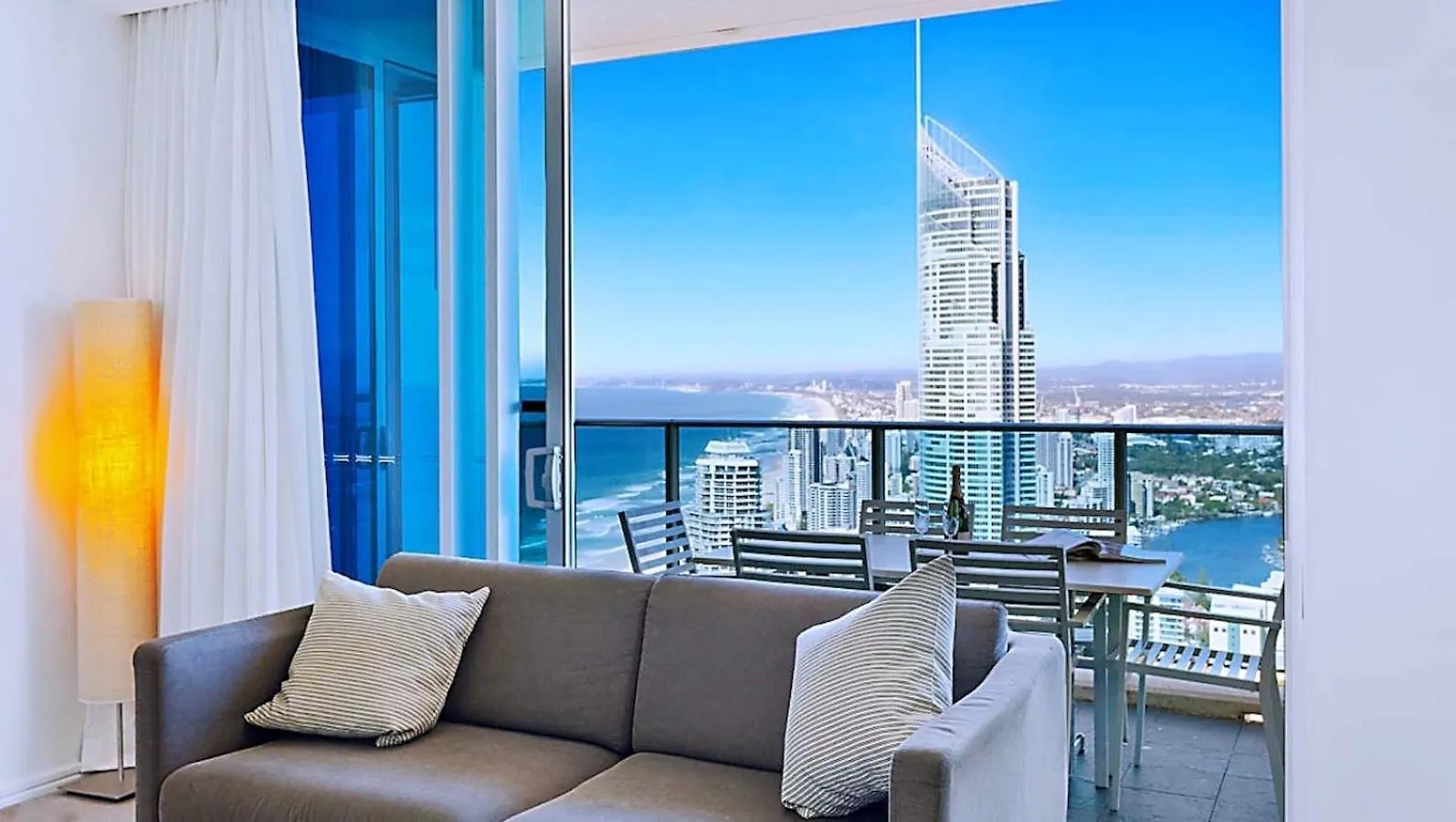 H Luxury Residence Apartments - Holiday Paradise Gold Coast