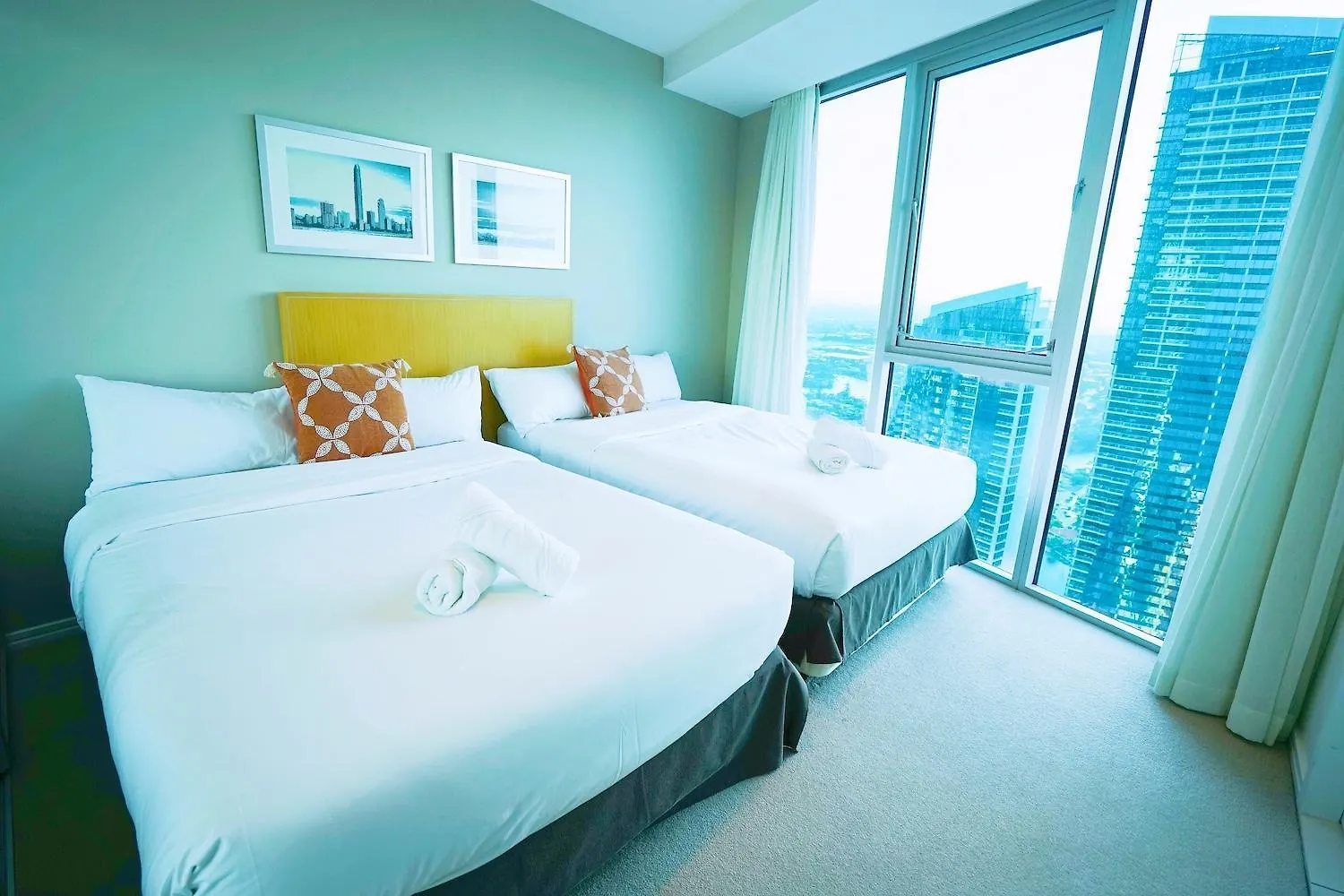 H Luxury Residence Apartments - Holiday Paradise Gold Coast
