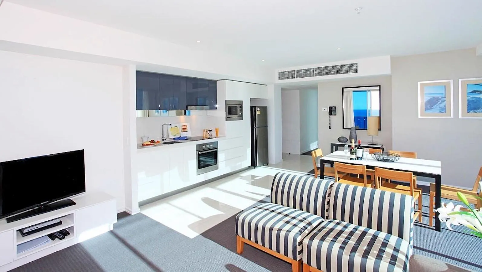 H Luxury Residence Apartments - Holiday Paradise Gold Coast 0*,  Australia