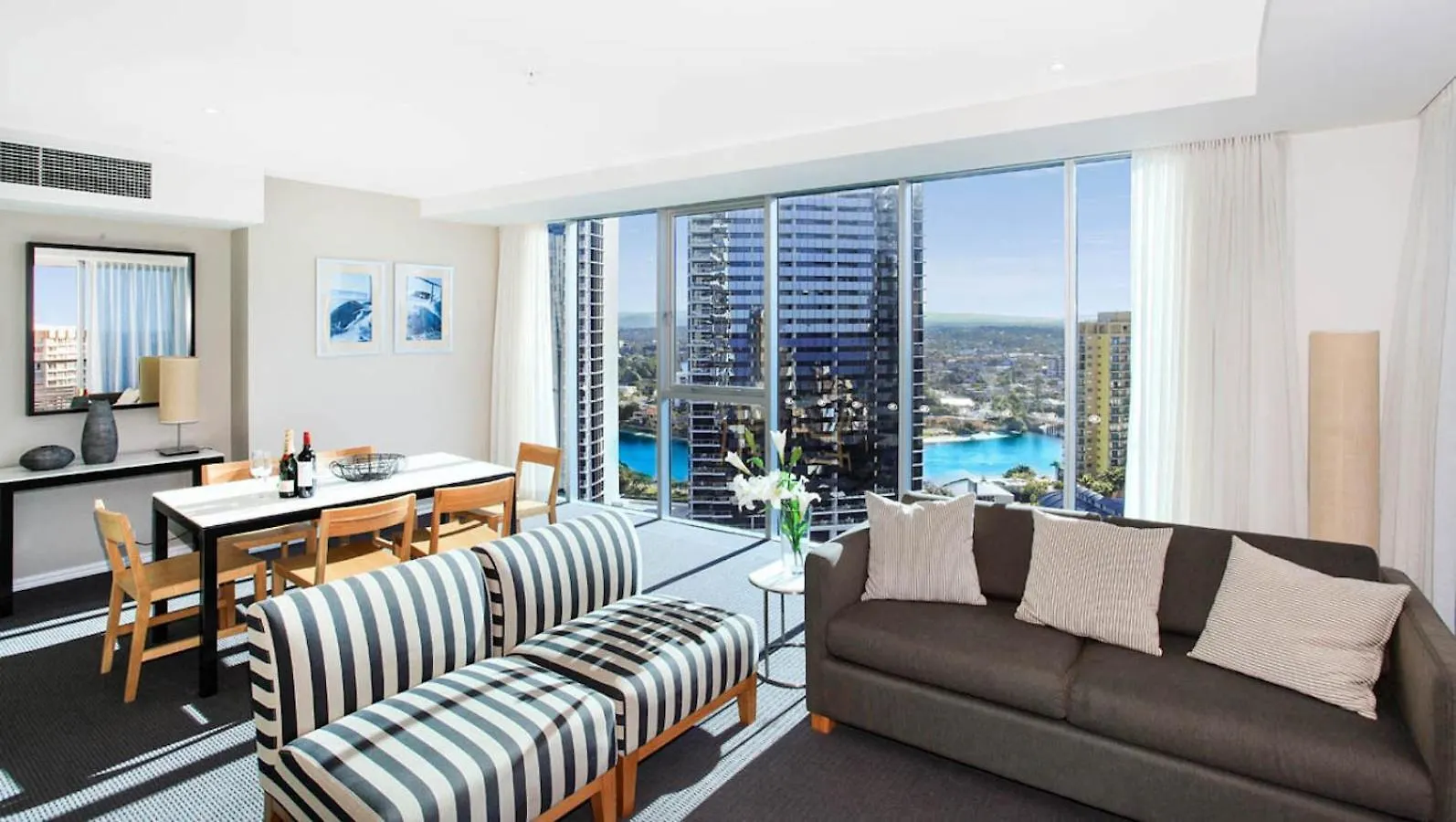 H Luxury Residence Apartments - Holiday Paradise Gold Coast